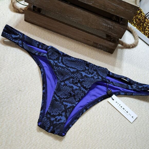 NWT Vitamin A Bikini Bottom - Picture 5 of 14